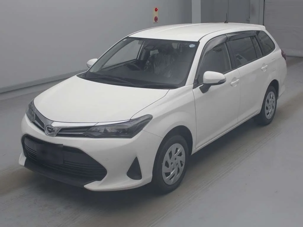 Toyota Corolla Fielder NZE164G 2025